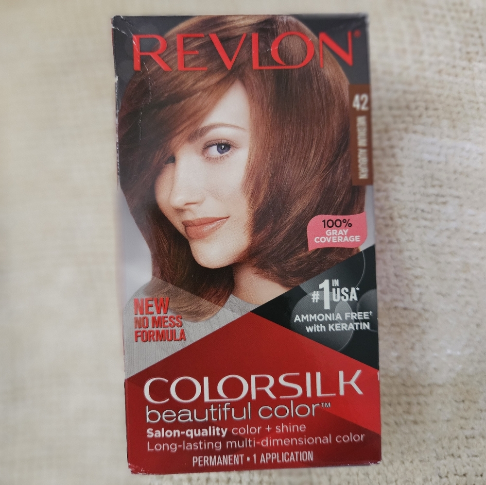 Revlon ColorSilk Hair Color with Dimensional Shine #42 Medium Auburn